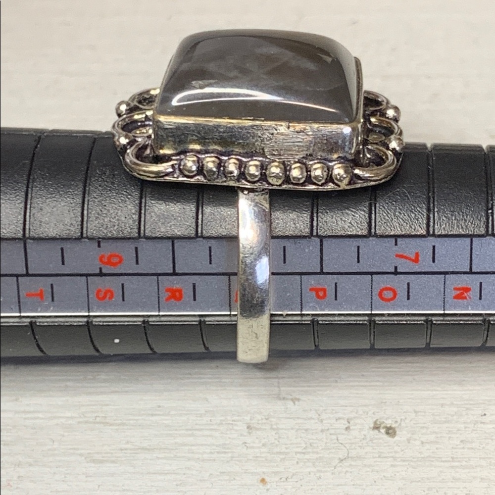 Labradorite Ring - Picture 2 of 3